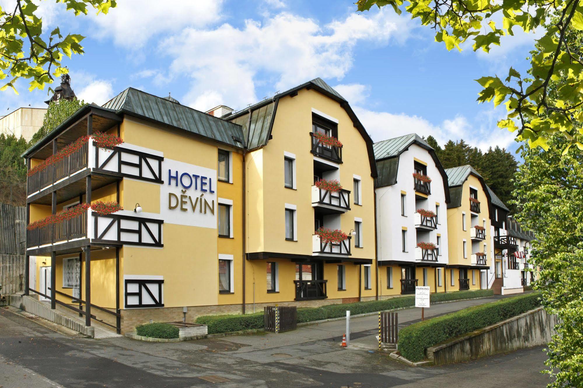 Spa Hotel Devin Marianske Lazne Exterior photo